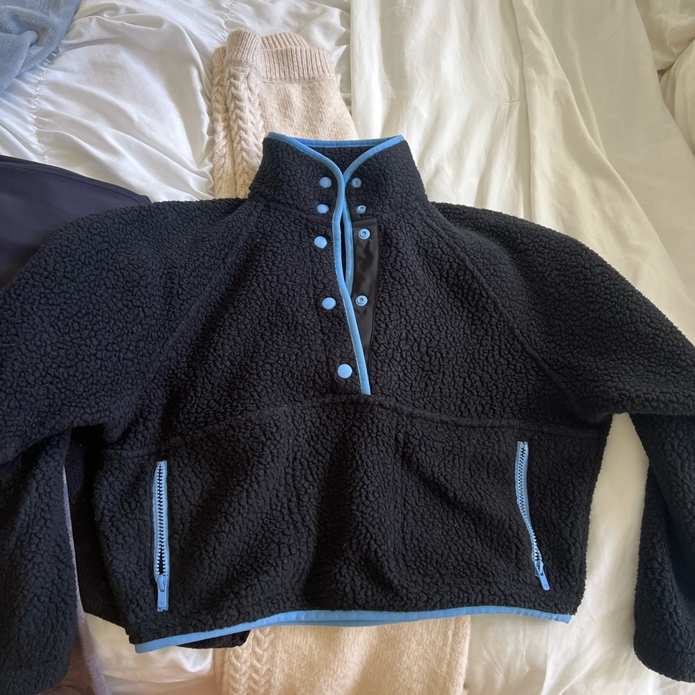 ARIZITIA fleece